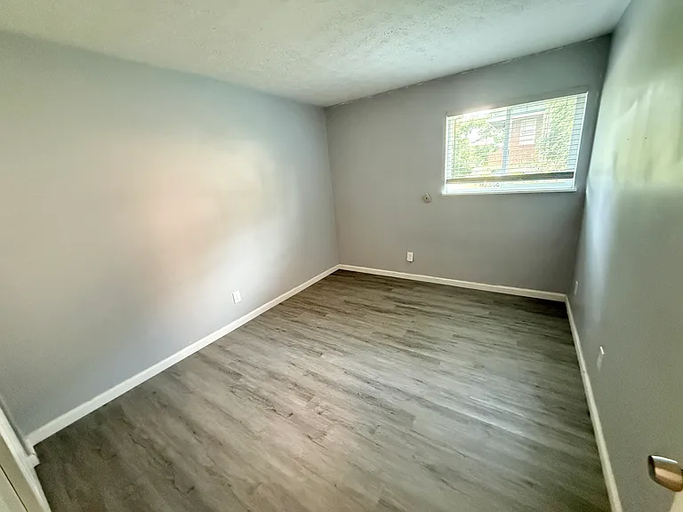 6626 River Rd #2 — Photo 3