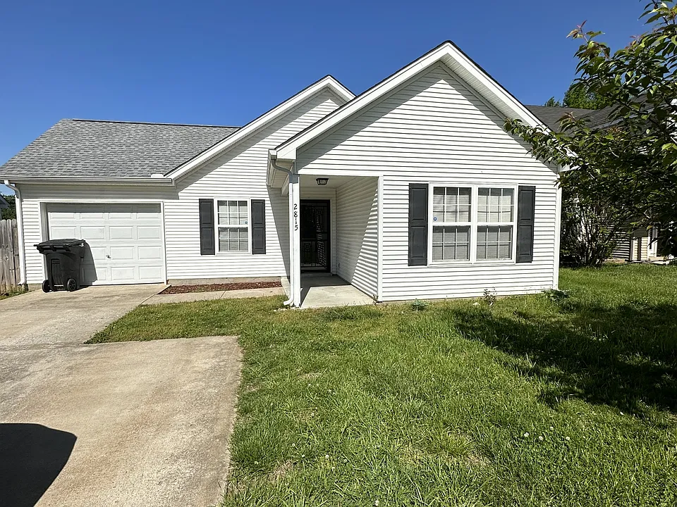 2815 Elijah Dr