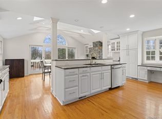 15 Glory Rd, Weston, CT 06883