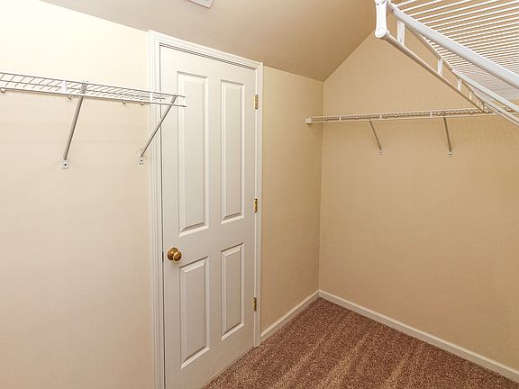 2nd image of 4737 Eaves Ln