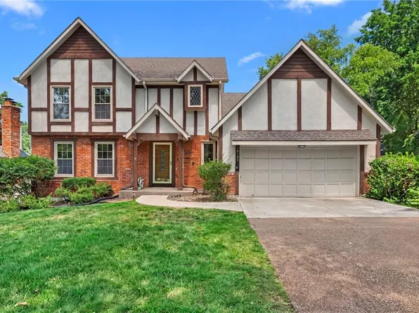 10183 Switzer Rd, Overland Park, KS 66212