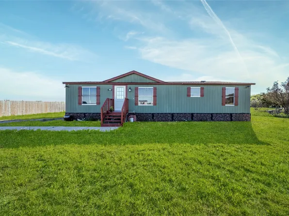 7497 Star Trl, Crandall, TX 75114