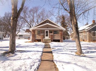 712 Milan Ave, Ravenna, NE 68869