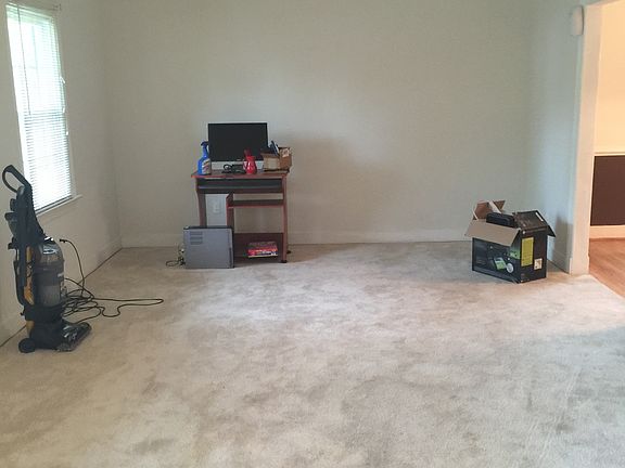 5th image of 709 Wales Dr