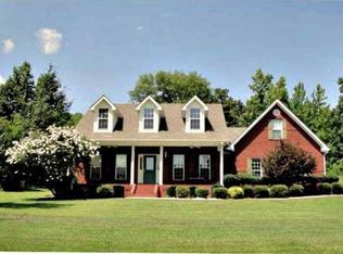 416 Spurgeon Rd, Russellville, AL 35654