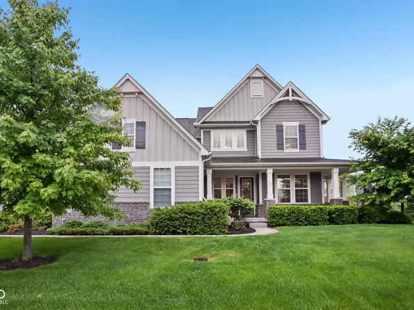 14877 Edgebrook Dr, Fishers, IN 46040