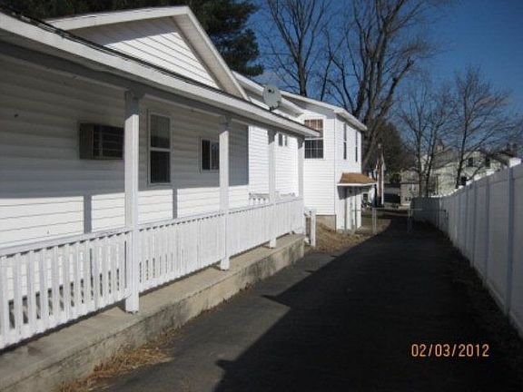 2nd image of 213 Prospect St