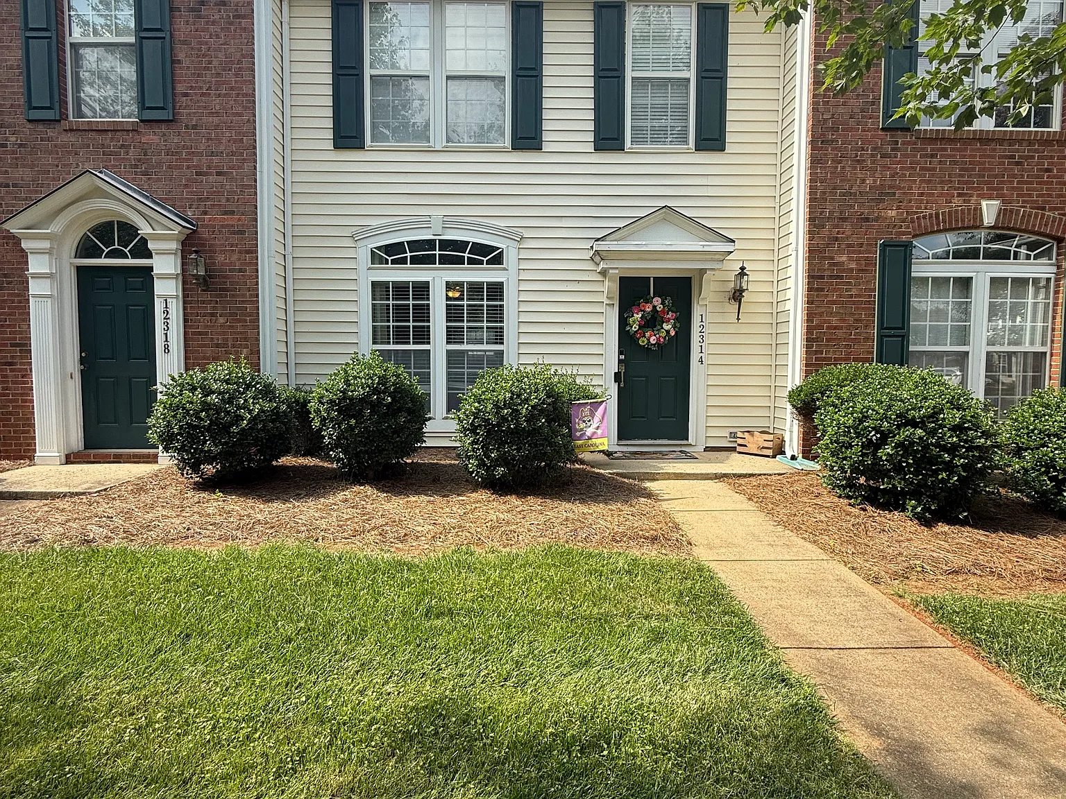 Swan Wings Pl, Huntersville — Photo 4