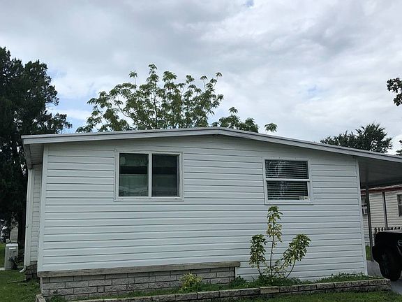 4th image of 9026 Crane Dr #135