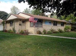 5526 46th Ave, Kenosha, WI 53144