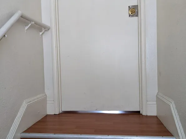 (undisclosed Address), Oakland, CA 94609