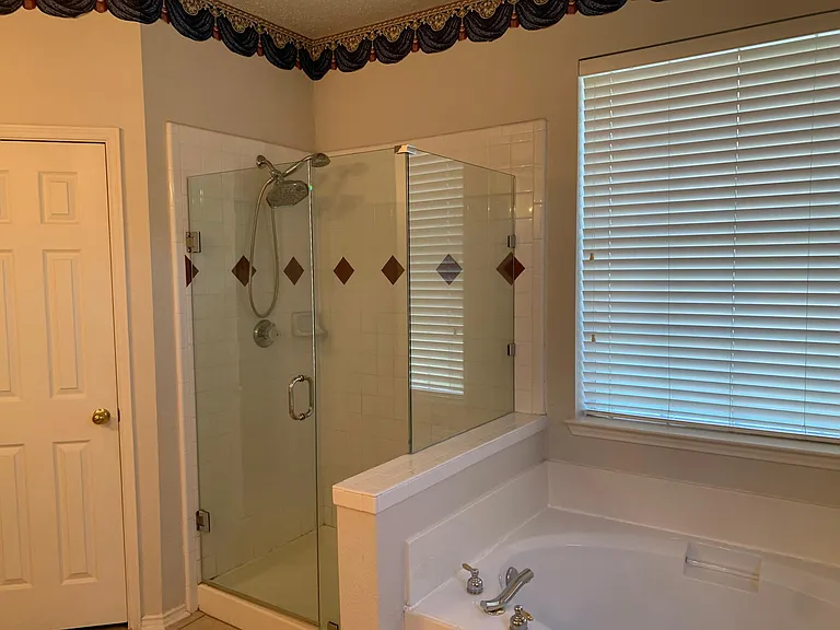 3633 Kimble Dr — Photo 8