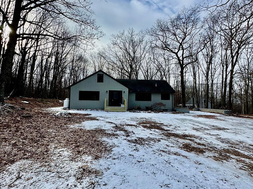 1st image of 3273 Heights Dr