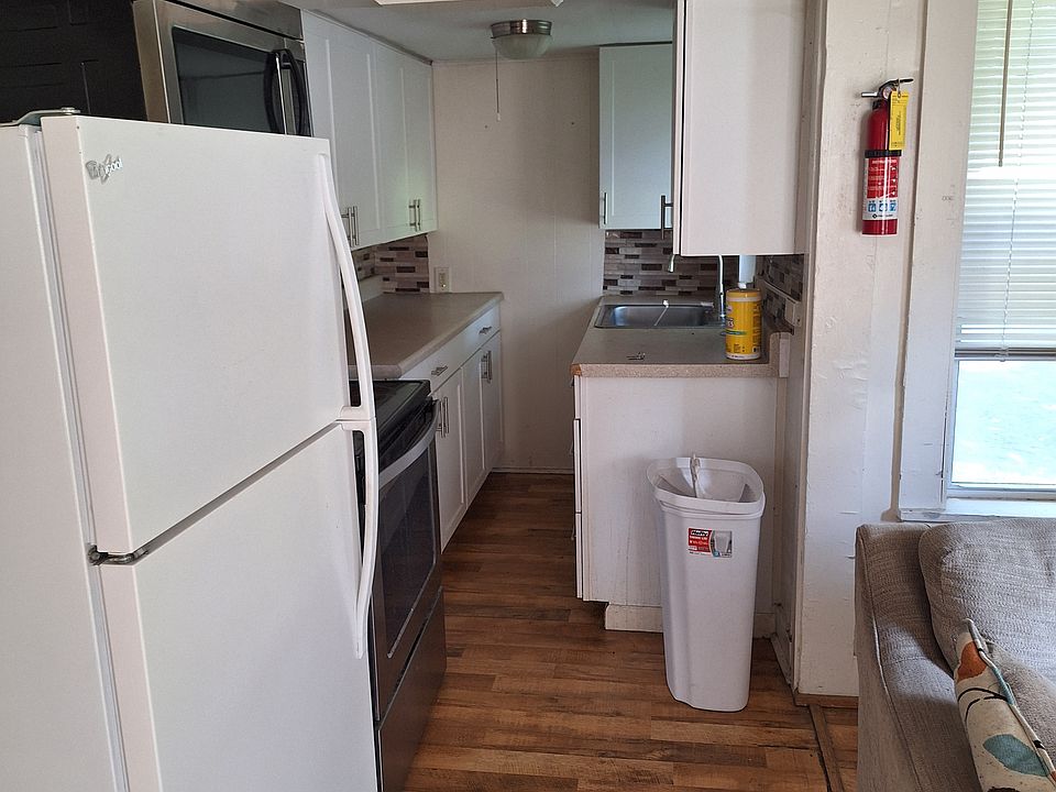 1st image of 42 Pierrepont Ave APT 1