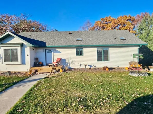 415 240th Ave, Cumberland, WI 54829