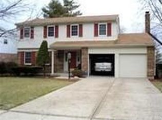 6012 Cedarwood Dr, Fairfield, OH 45014