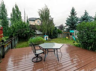 116 S Quigley Close, Cochrane, AB T4C 1S4