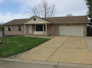 6509 Covington Oaks Dr, Cedar Hill, MO 63016