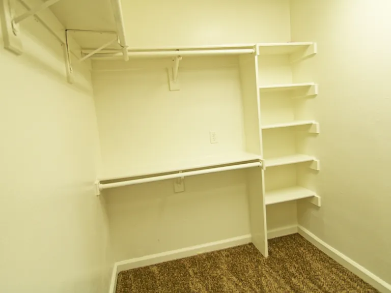 6418 Wildhaven Dr — Photo 23