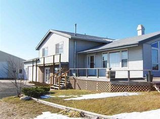 7406 Braehill Rd, Cheyenne, WY 82009