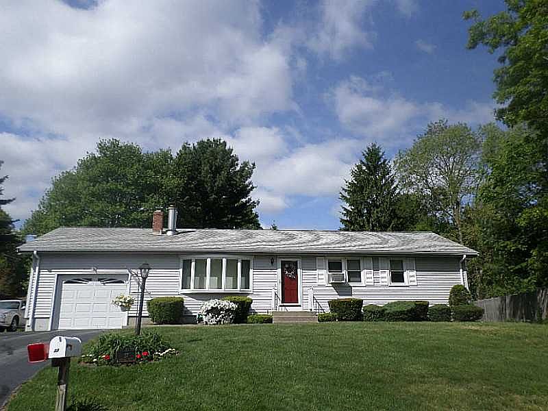 1st image of 27 Pacheco Dr