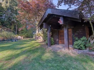 72183 Potlatch Rd, Lakeside, OR 97449