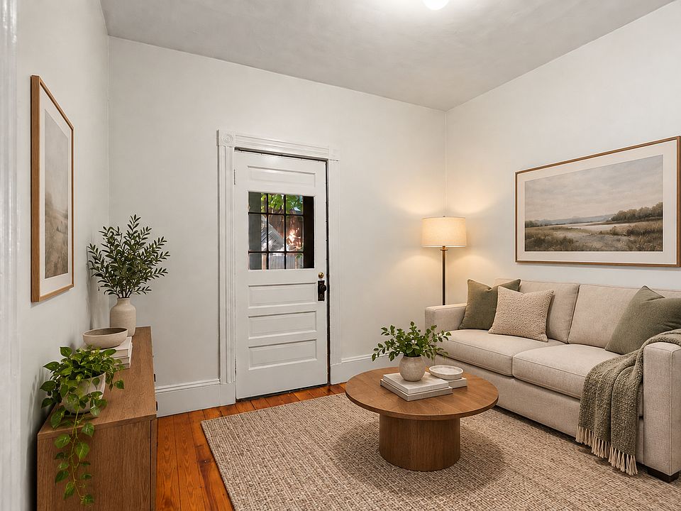 1st image of 11 Howard St #1
