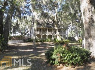 202 Barkentine Dr, Saint Marys, GA 31558