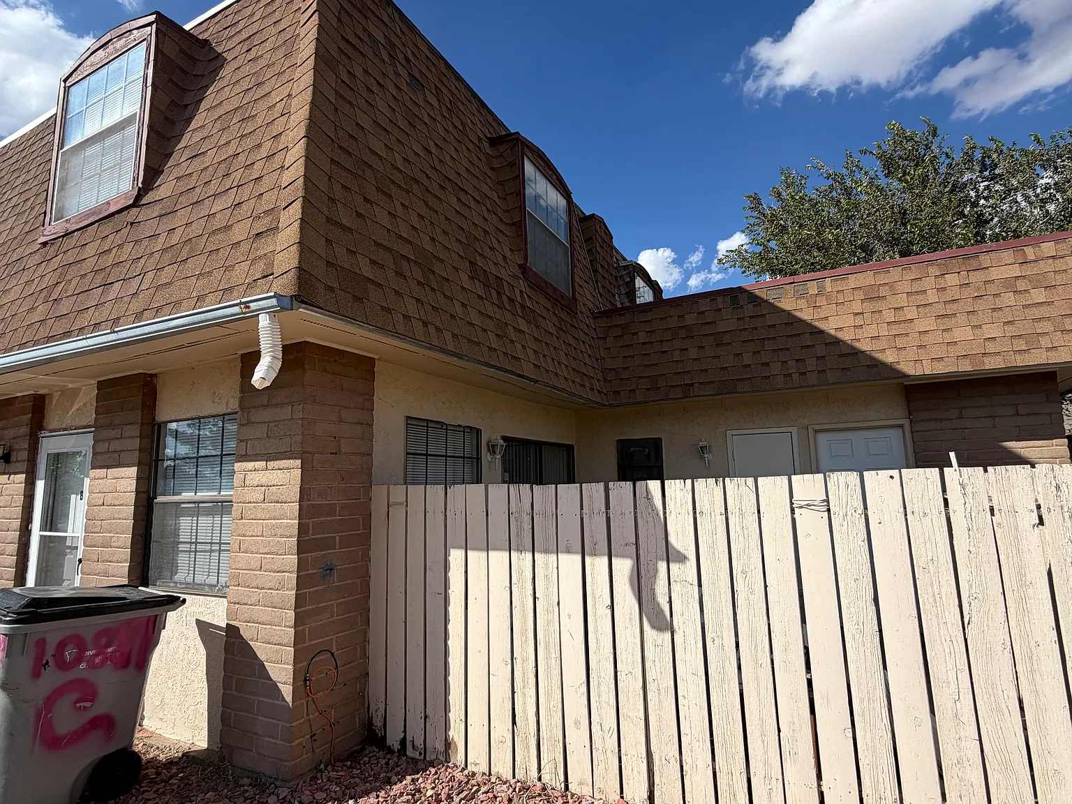 2 bed, 1.5 bath, $1,000 — Photo 4