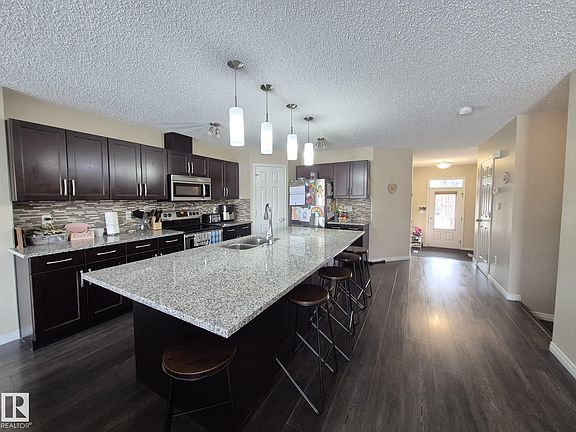 4th image of 5429 Crabapple Loop SW