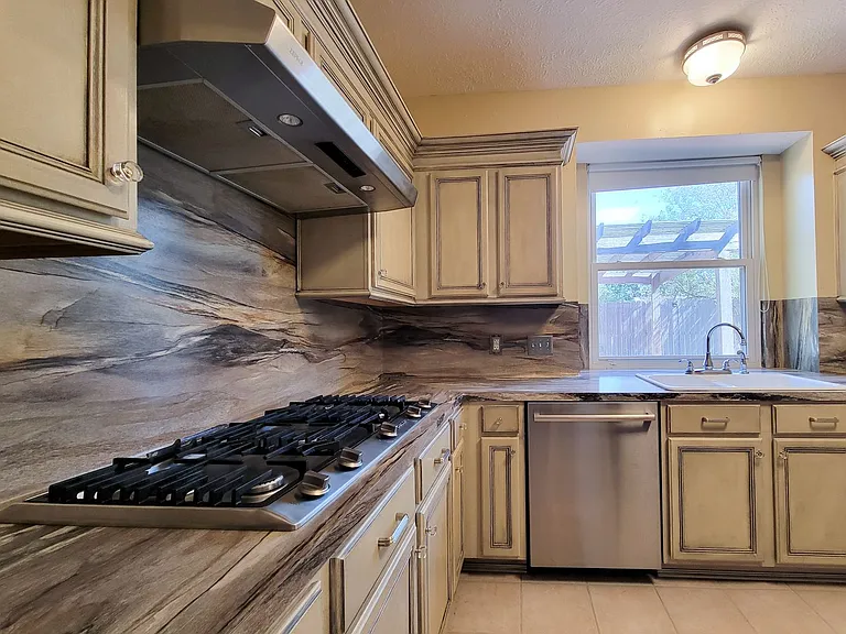 13602 Somersworth Dr — Photo 16