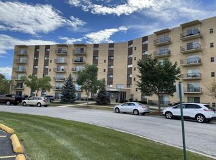 18400 Cherry Creek Dr APT 202, Homewood, IL