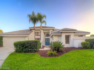 17834 Grey Brooke Dr, Tampa, FL 33647