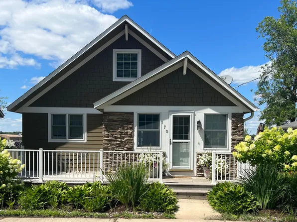 170 Lake Dr E, Annandale, MN 55302