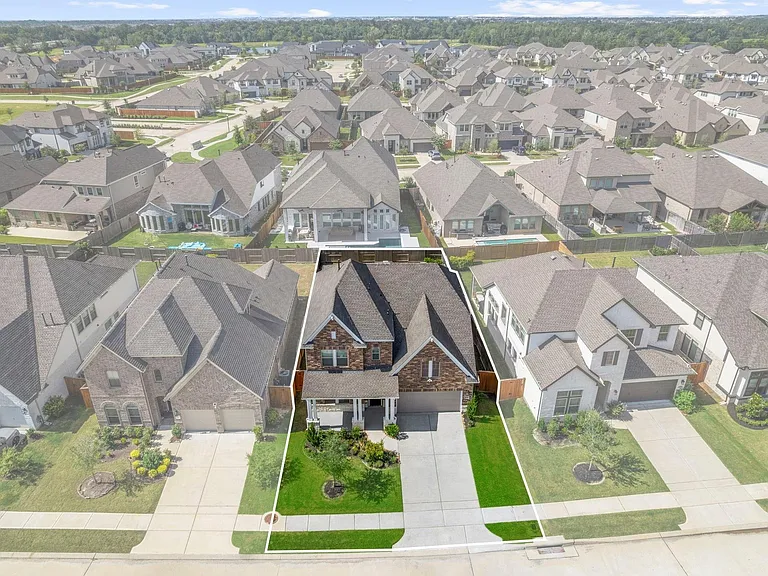 18303 Bluebird Branch Ln — Photo 30