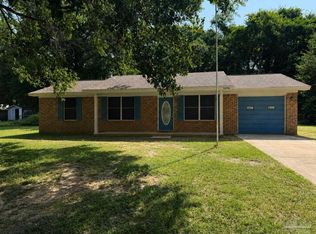5896 Cedar Tree Dr, Milton, FL 32570