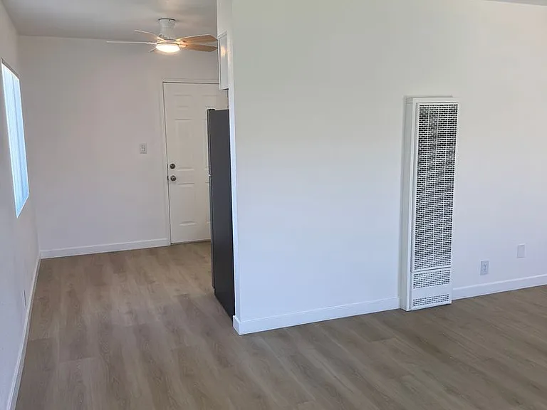 10541 Sycamore Ave — Photo 8