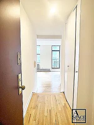 2nd image of 201 E 12th St APT 403