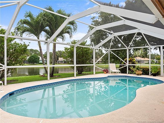 2nd image of 2216 SW Oakwater Point