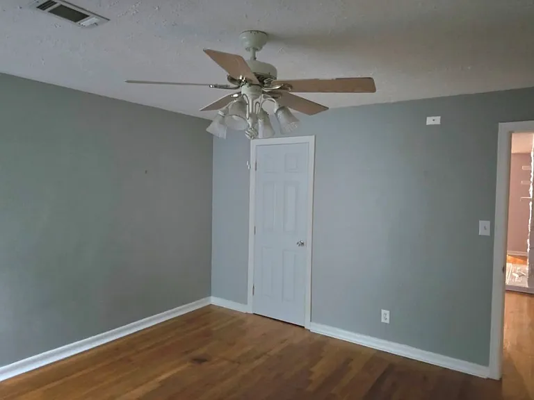 9101 Walter Ave #HOUSE — Photo 5