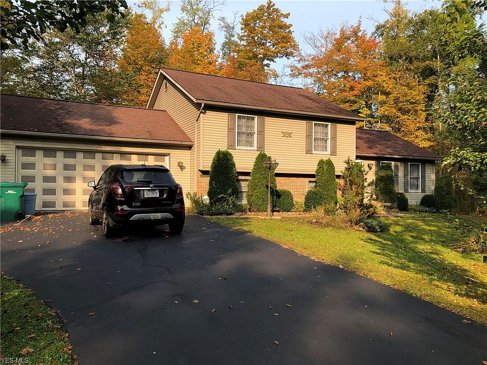 1st image of 14242 Chagrin Woods Dr