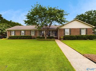 8509 Manhattan Dr SE, Huntsville, AL 35802