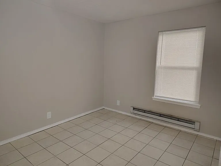114 Sandia Rd NW #C — Photo 10