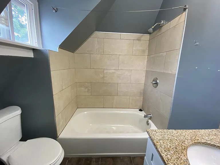 3209 W 8th St #5 — Photo 7