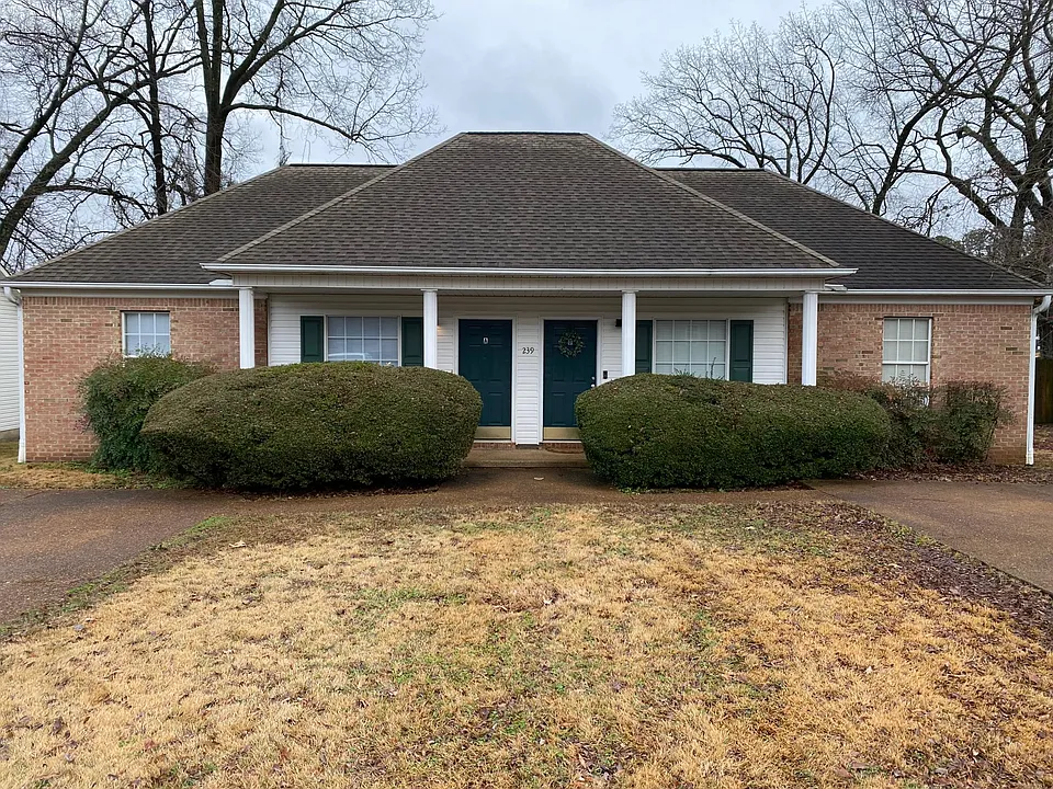 239 Tinker Hill Cv #L