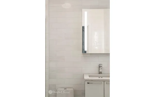 Rented by Douglas Elliman | media 10