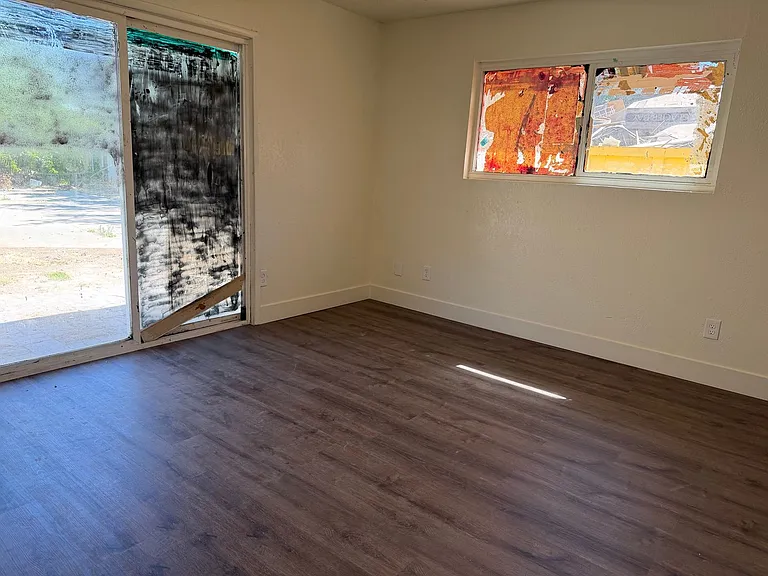 2355 E Olive Ave — Photo 11