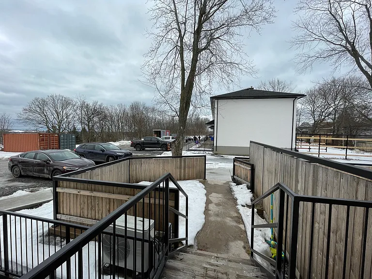 80 Barbara Ave — Photo 28