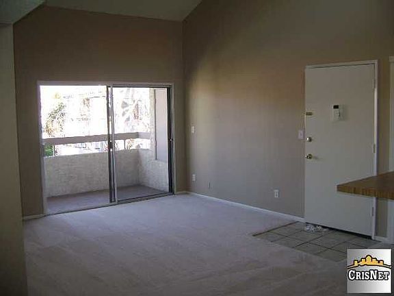 3rd image of 25031 Peachland Ave Unit 270