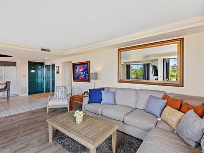 4310 Lower Honoapiilani Rd Penthouse 701, Lahaina, HI, 96761